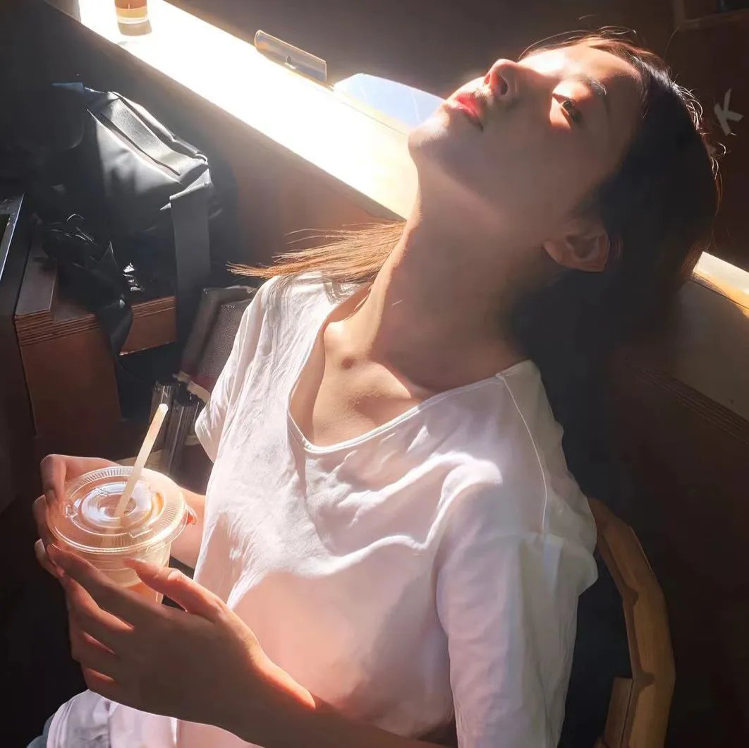 她下单了一个隐世继承人